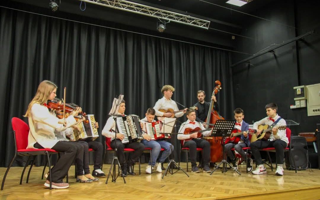 Valentinovski nastup našeg orkestra