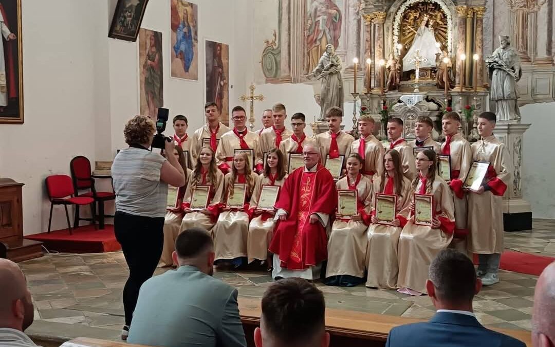 Čestitke krizmanicima!