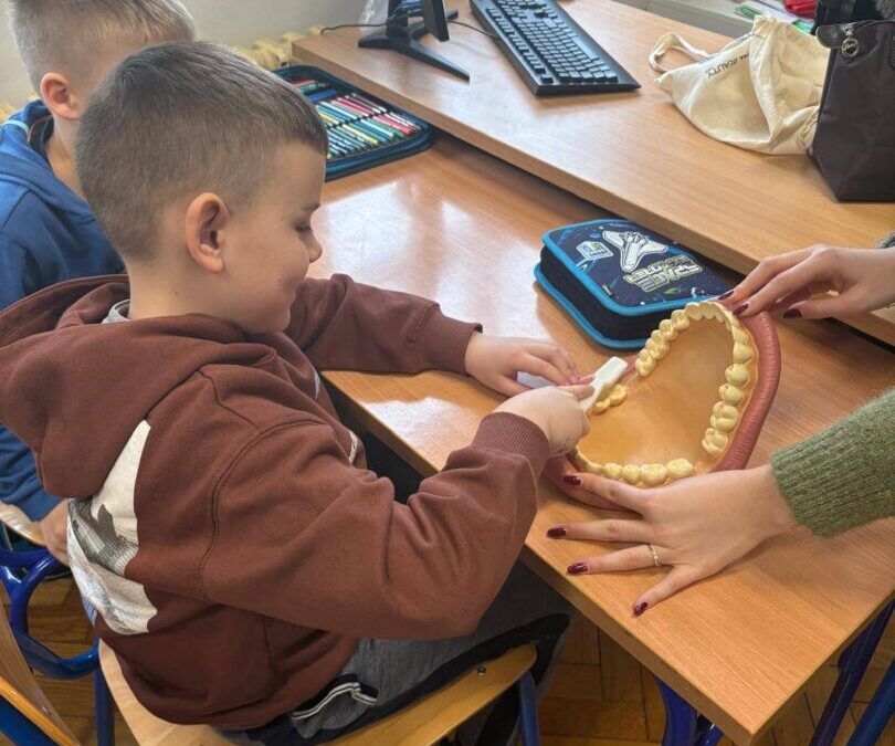 Prvašići i zubići