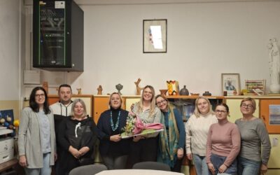 Veronika, hvala i sretno!