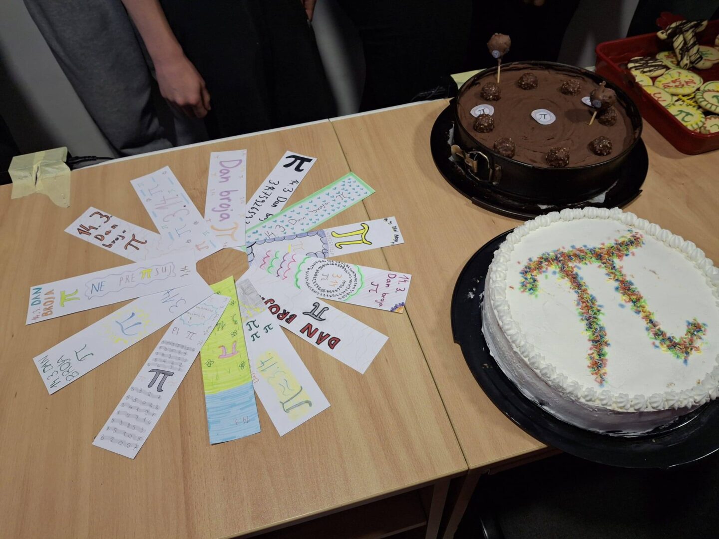 651707233_1355162516632392_5318082576033152089_n