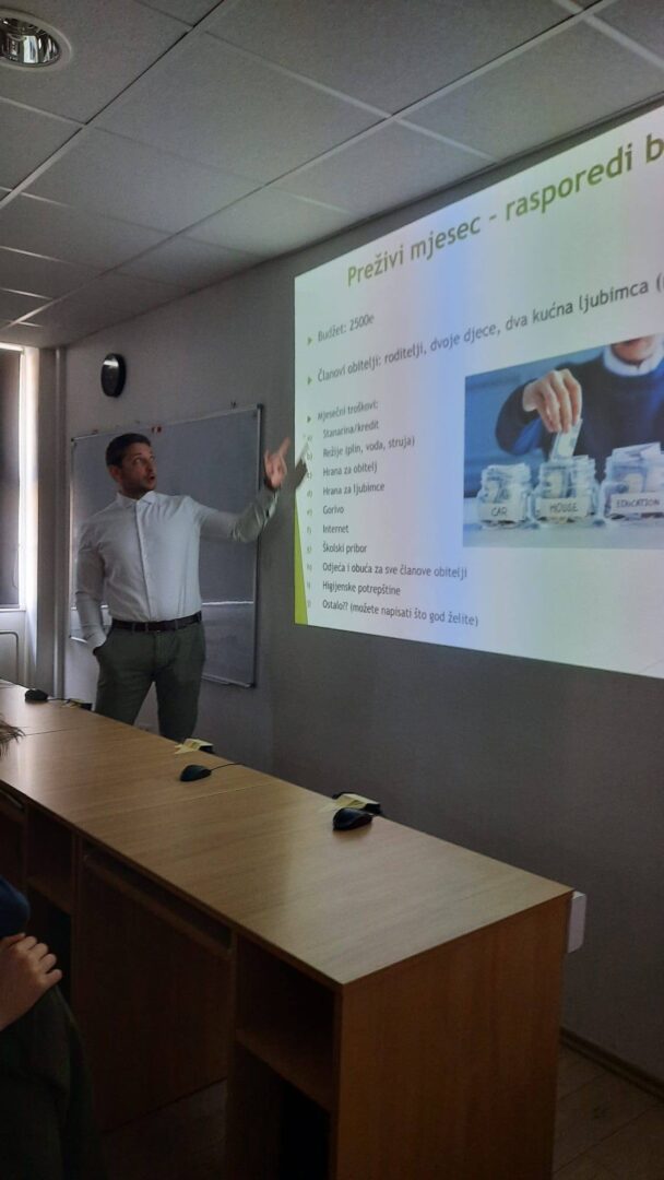 653713126_1360232929458684_8689305708093978605_n